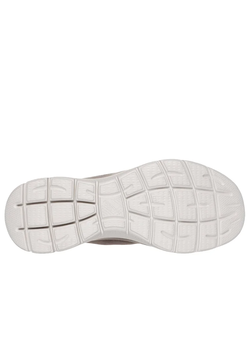SKECHERS Summits