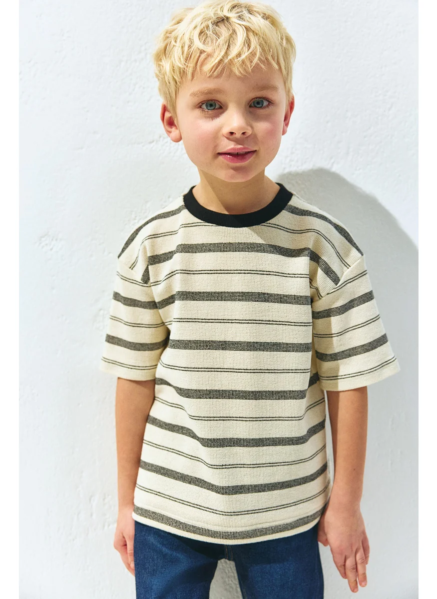 اتش اند ام Loose-Fit Jacquard T-Shirt
