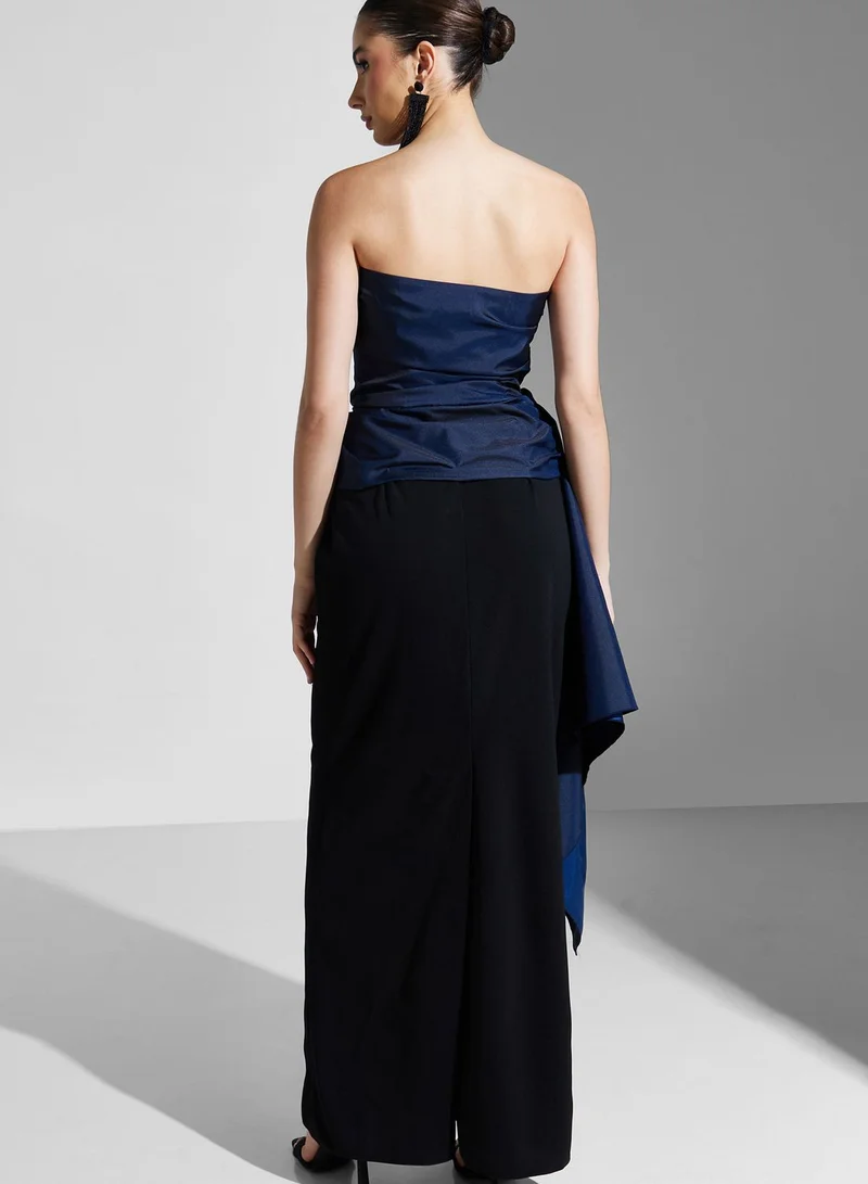 Namshi X Hadia Ghaleb Hadia Ghaleb Bardot Dress With Ruched Detail