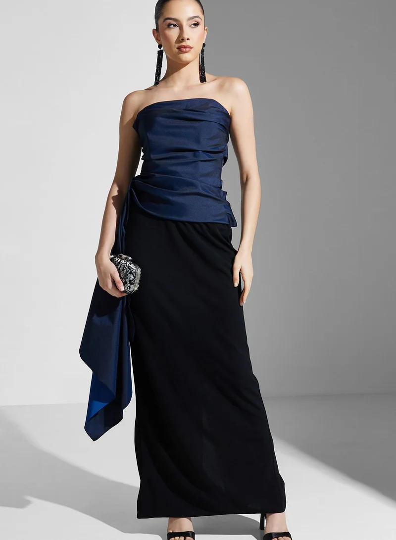 Namshi X Hadia Ghaleb Hadia Ghaleb Bardot Dress With Ruched Detail