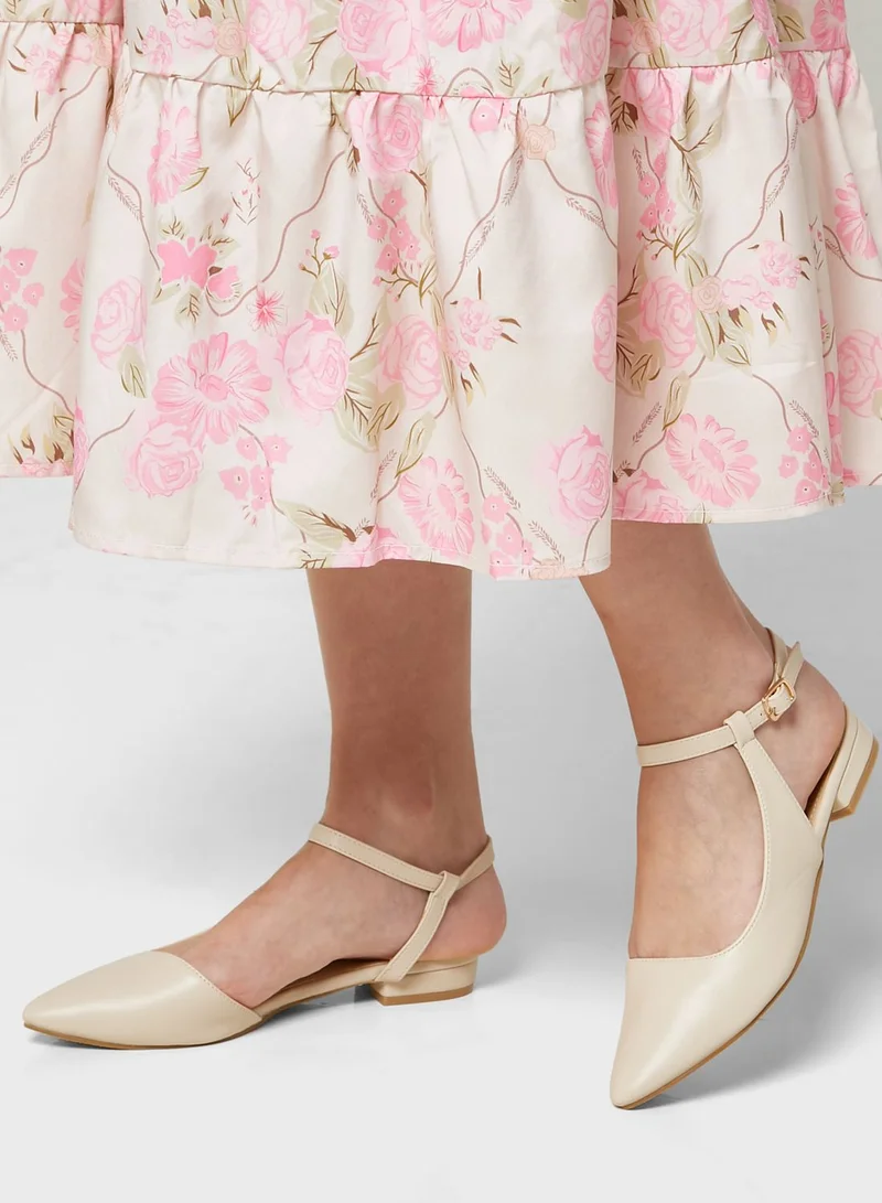 ELLA Curved Ankle Strap Pointed Flat Shoe