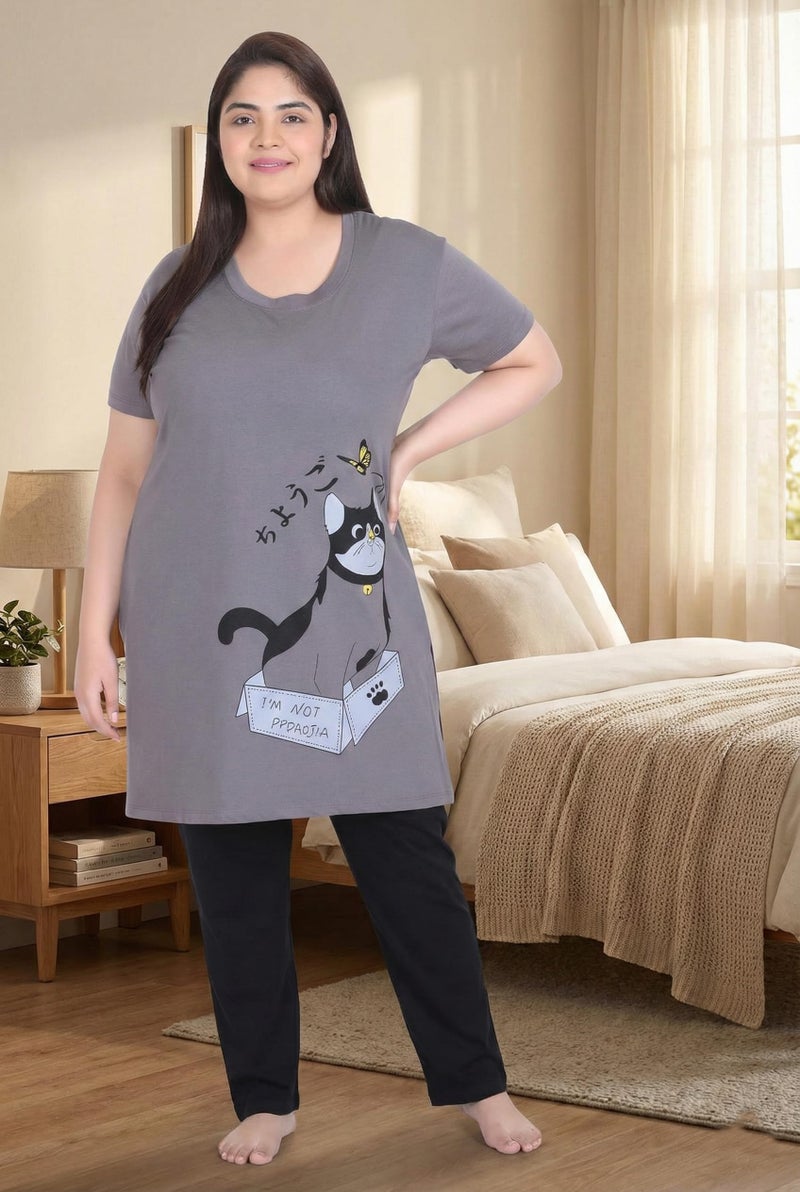 In Love Women's Plus Size Cotton Long-line Chest Print T-Shirt with Pocket - Image 2