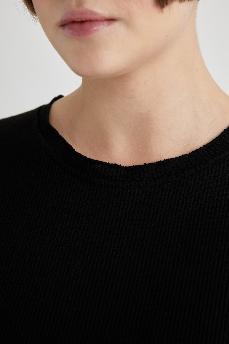 DeFacto Woman Regular Fit Crew Neck Knitted Tops  - Image 3