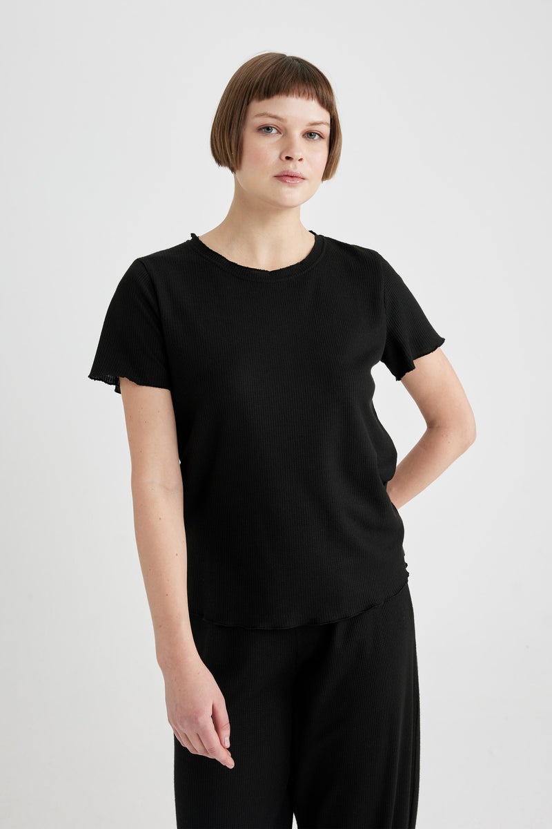 DeFacto Woman Regular Fit Crew Neck Knitted Tops  - Image 4