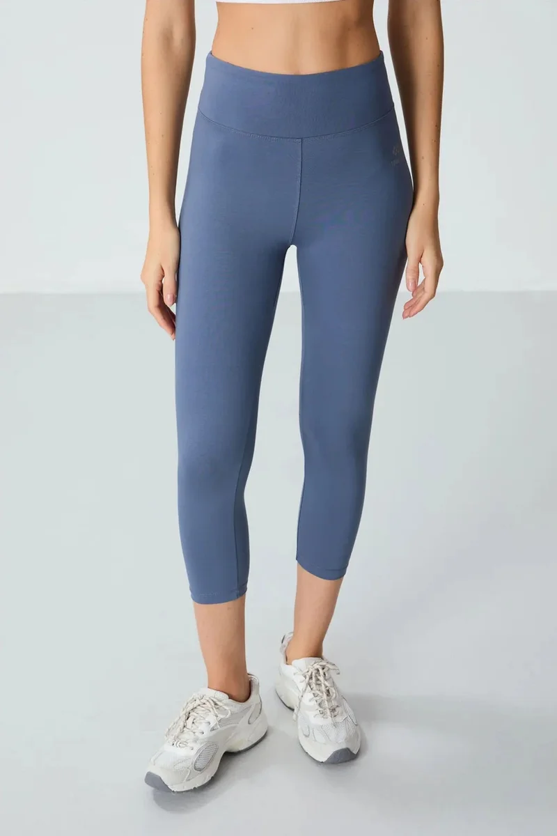 Tommylife TOMMY High-Waist Capri Leggings
