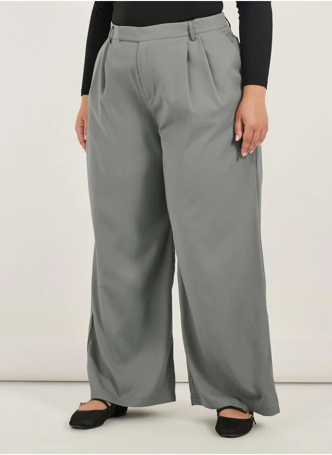 Styli Plus Size Solid Pleated Wide Leg Pants