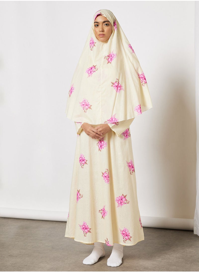 Hayat - Praying Dress With Floral Prints And Veil - Image 1