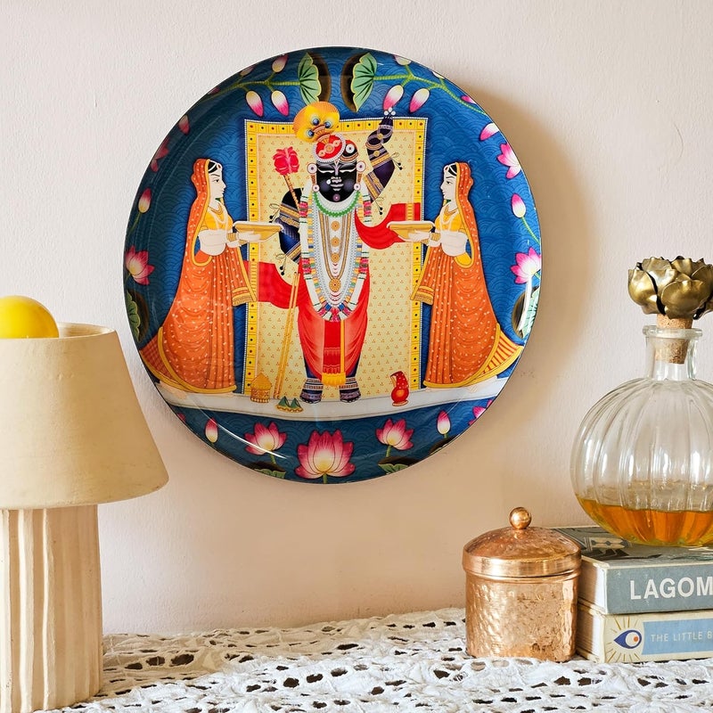 RITUALISTIC Shrinathji Single Wall Plate 10 Inch with Stand Wall Arts For Home Decoration Living Room Bedroom Office Decor Aesthetic Room Decor Items Wall Hanging Show Pieces - Image 5