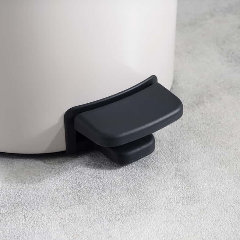 Pan Home سلة مهملات بيج 5 لتر - Image 3