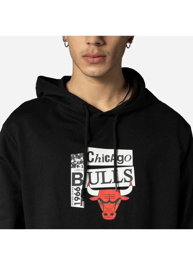 نيو ايرا Chicago Bulls Newspaper Graphic Hoodie
