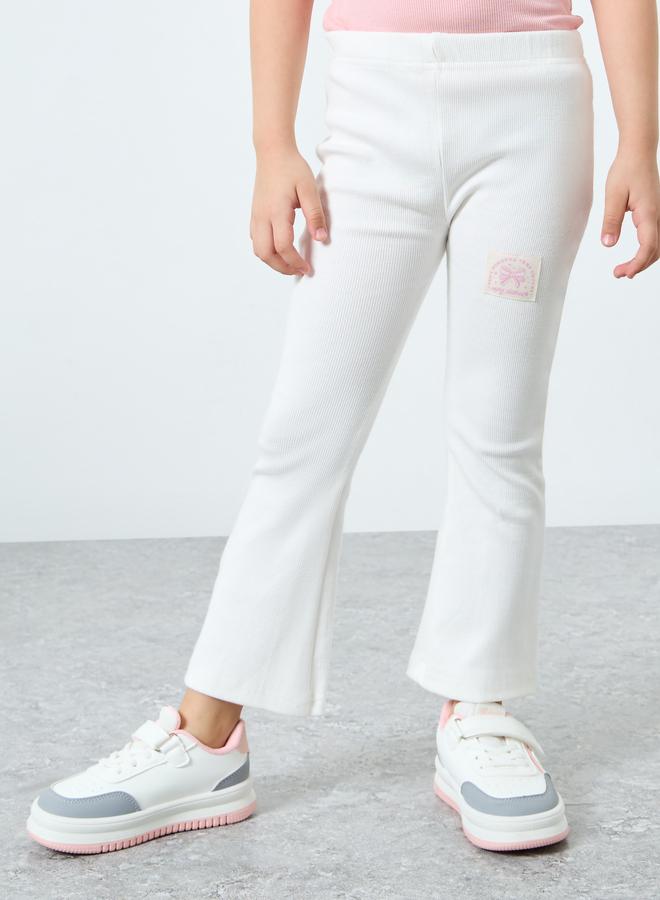 ستايلي ليقنز بتفاصيل مُضلعة مع شارة - Image 1