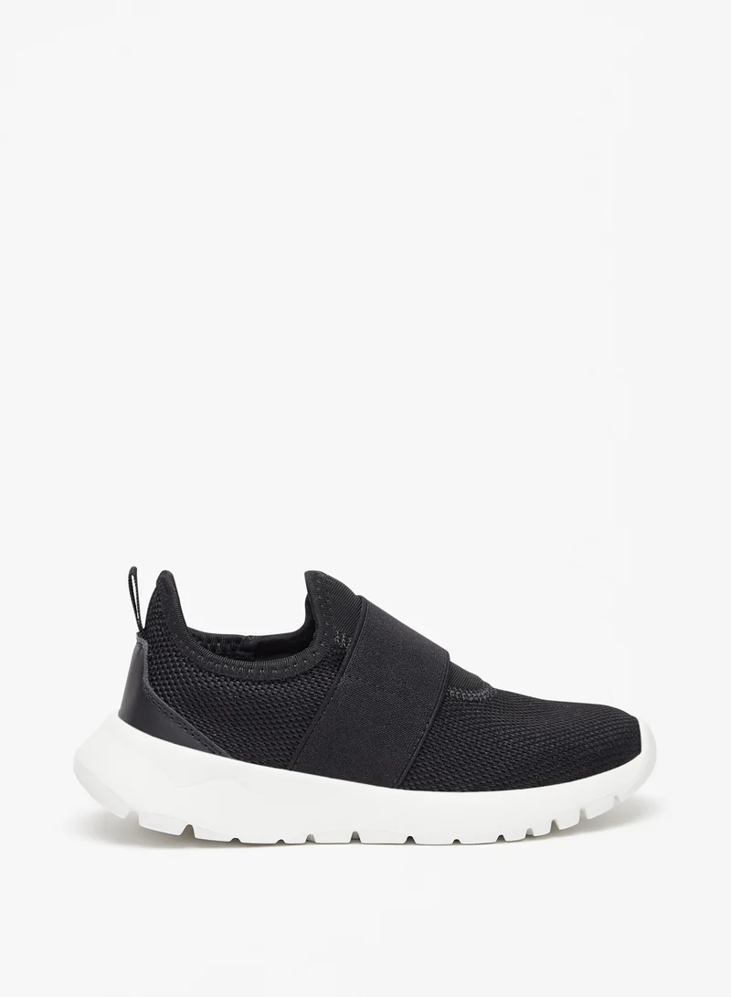 شو اكسبرس Boys Textured Slip-On Sports Shoes