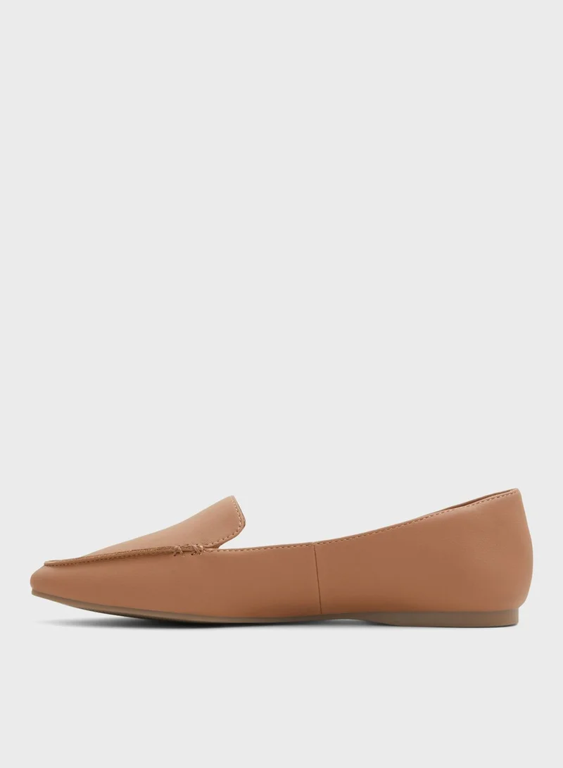 CALL IT SPRING Clairee Flat Moccasins