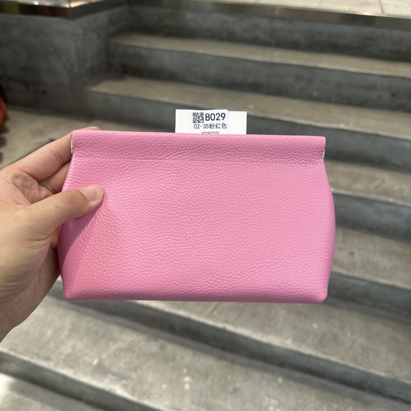 Korean Style Genuine Leather Cosmetic Bag Large Top Layer Cowhide Storage Bag Self-Closing Shrapnel Women'S Clutch Soft Leather Square Bag - Image 1