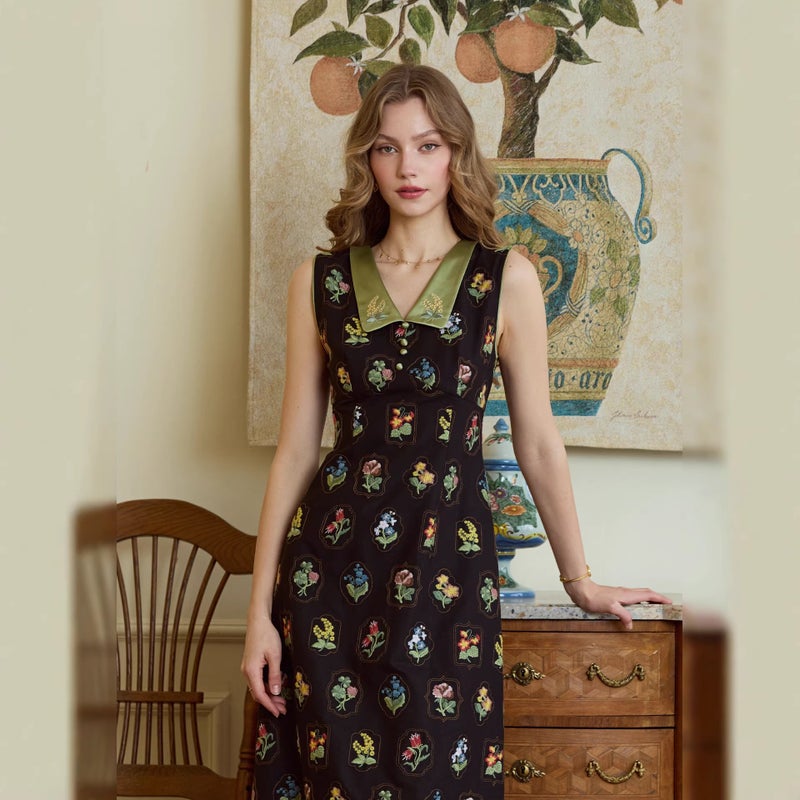 Black Embroidered Slim-Fit Qipao Dress, French Vintage, Summer 2026 - Image 4