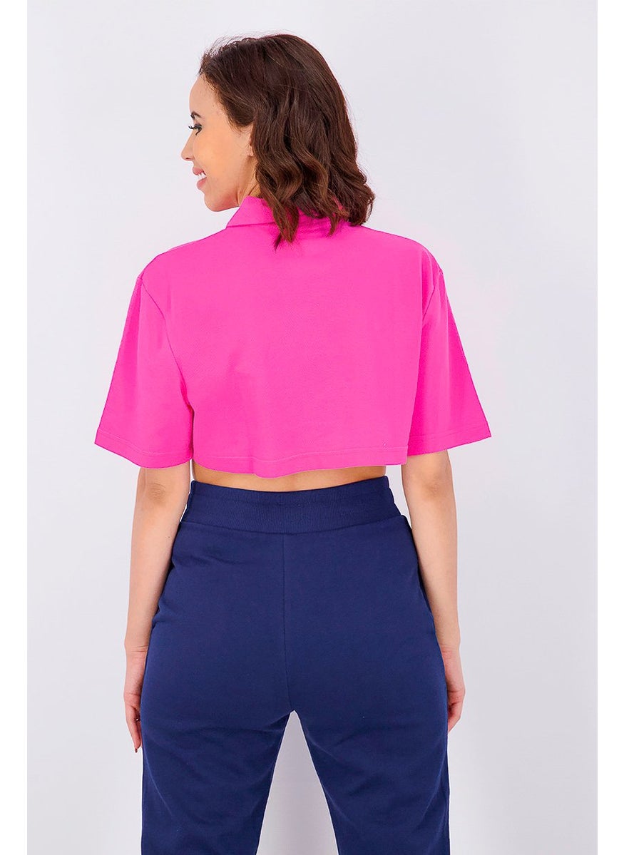 Reebok Women Classics Vector Cropped Polo Shirt, Pink  - Image 2