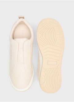 shoexpress Lace Up Low Top Sneakers  - Image 5