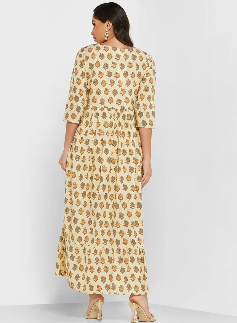 ARABIAN CLOSET V-Neck Embroidered Jalabiya