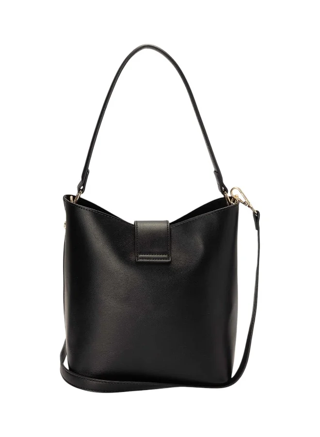 Bata Shoulder Bag