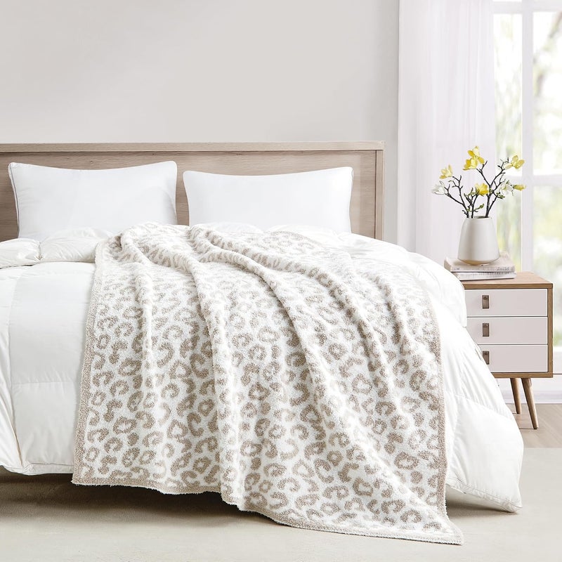 CREVENT Ultra Soft and Plush Reversible Microfiber Throw Blanket for Couch Sofa and Bed (127cm X 152cm Leopard Beige) - Image 3