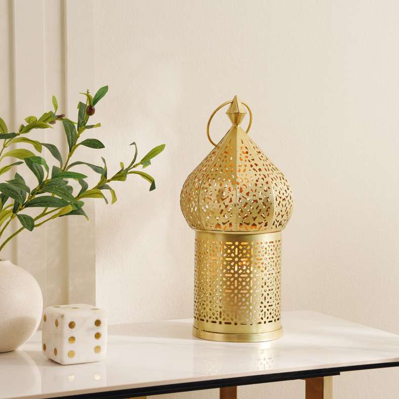 Pan Home فانوس معدني مزخرف بالذهب لتزيين المنزل