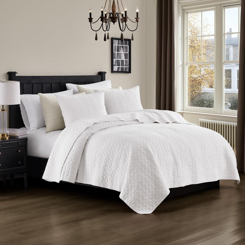 palassio White 100% Cotton Quilt California Cal King Size Bedding Sets with 2 Pillow Shams, Textured Oversized Lightweight Bedspread Shabby Chic Coverlet, Soft Bed Cover for All Season, 3 Pieces - Image 2