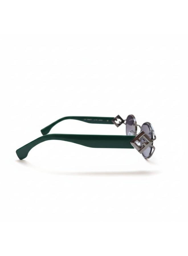 Luxury Oval Sunglasses with Premium Metal Eyewear for Men & Women - Image 4