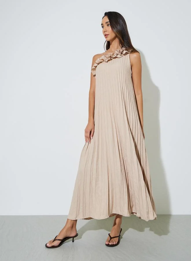 ستايلي Beige Ruffled Asymmetric Shoulder Maxi Dress