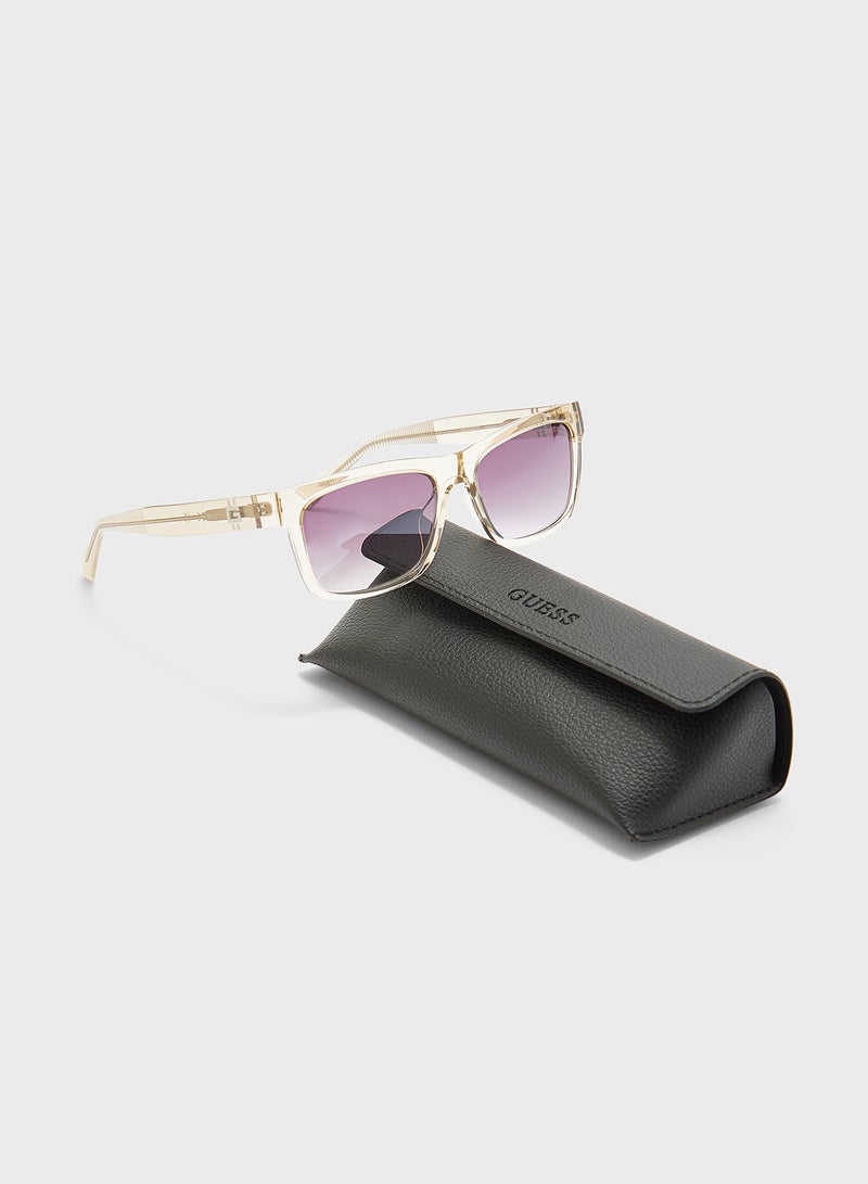 GUESS Gu0022157Z57 Wayfarers Sunglasses  - Image 4