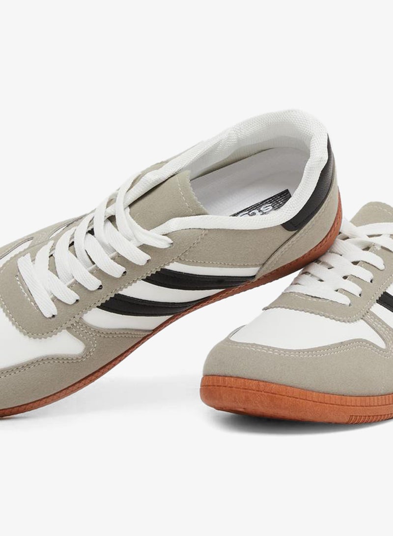 ستايلي اكتيف ستايلي سنيكرز بشريط مخطط وأربطة - Image 4