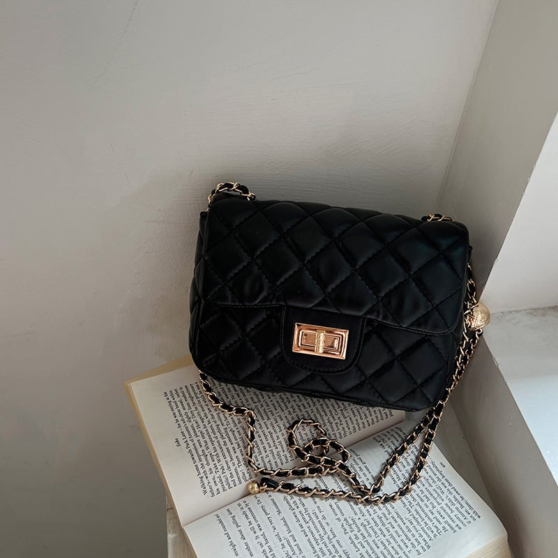 Small Gold Ball Bag Women'S 2025 Spring And Style Small Fragrant Style Quilted Bag Casual Versatile Chain Bag Single Shoulder Crossbody Bag