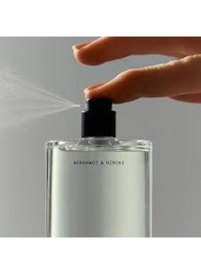 SALT & STONE Body Mist Bergamot & Hinoki 100ml - Image 2