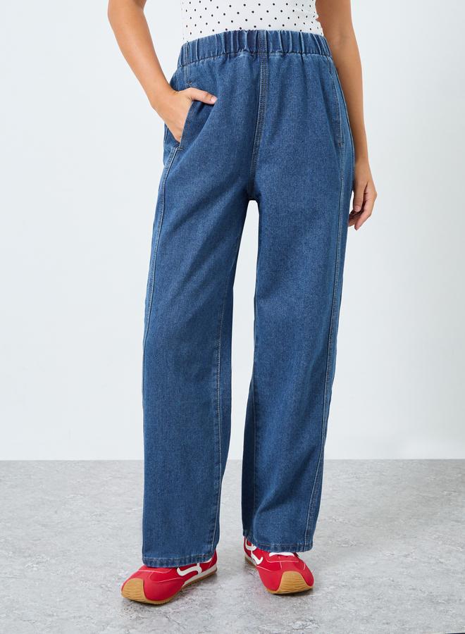 Styli Women Barrel Fit Jeans with Cut and Sew Panel - Image 2