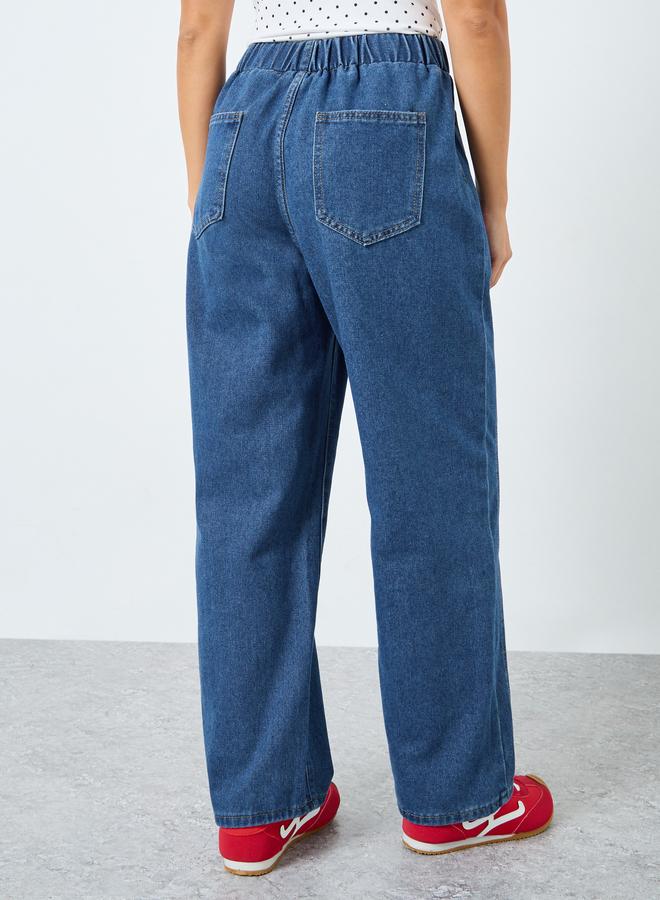 Styli Women Barrel Fit Jeans with Cut and Sew Panel - Image 4