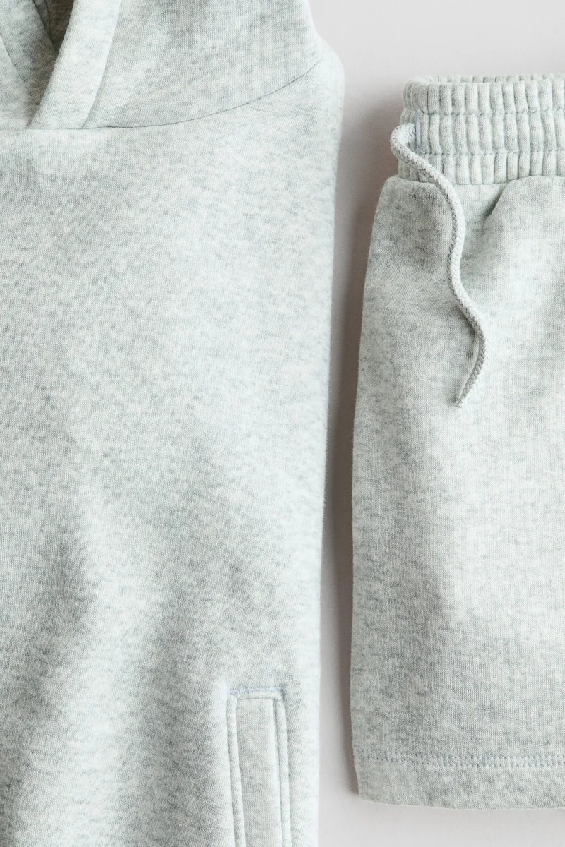 اتش اند ام طقم سويت شيرت مكوّن من قطعتين