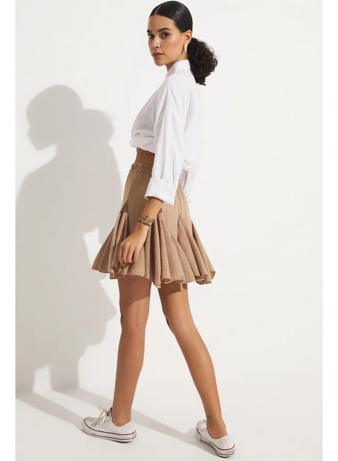 جون June Women Linen Blend Elastic Waist Pleated Mini Skirt Beige