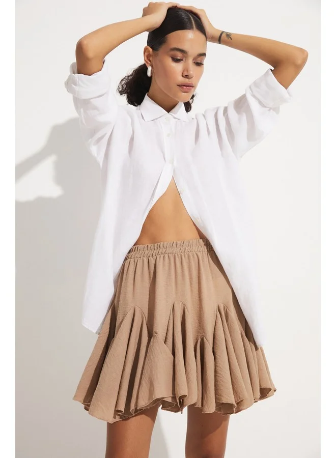 جون June Women Linen Blend Elastic Waist Pleated Mini Skirt Beige