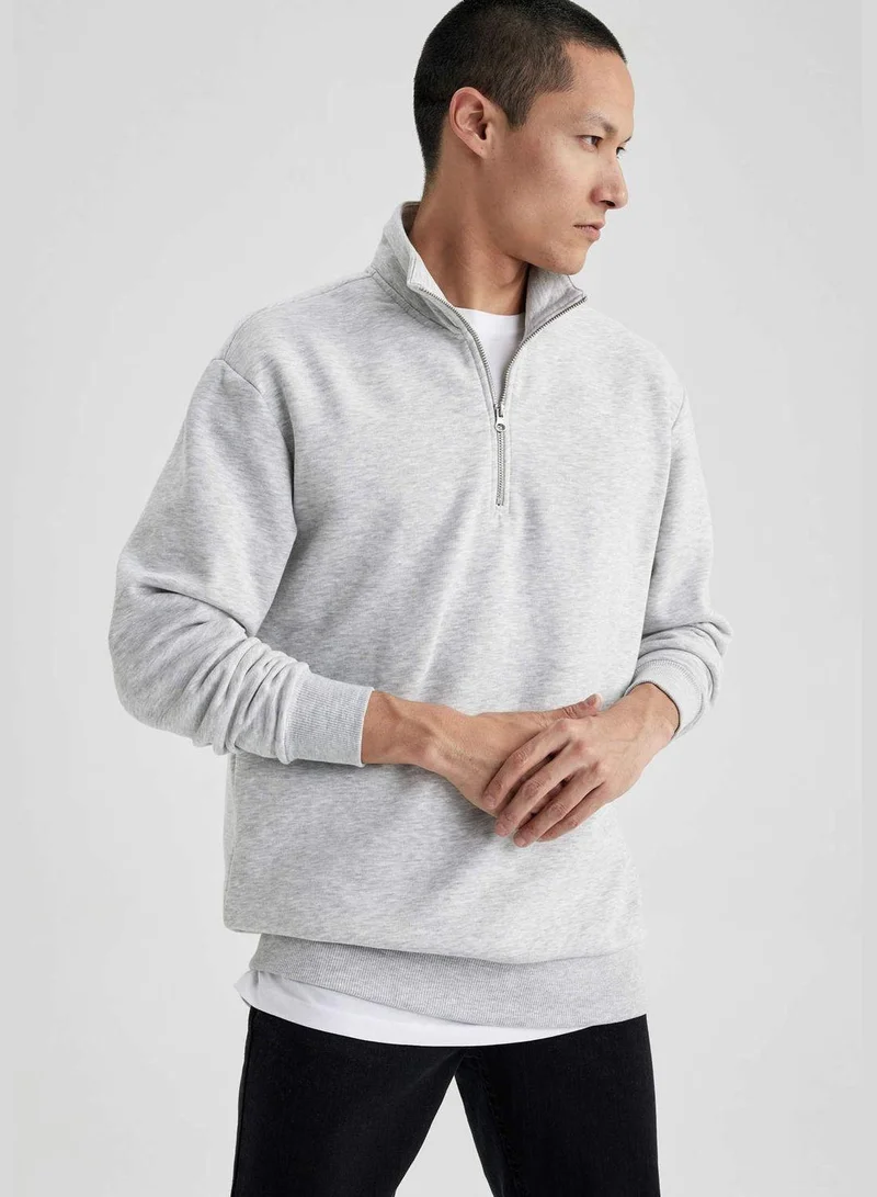 ديفاكتو Man Knitted Sweatshirt