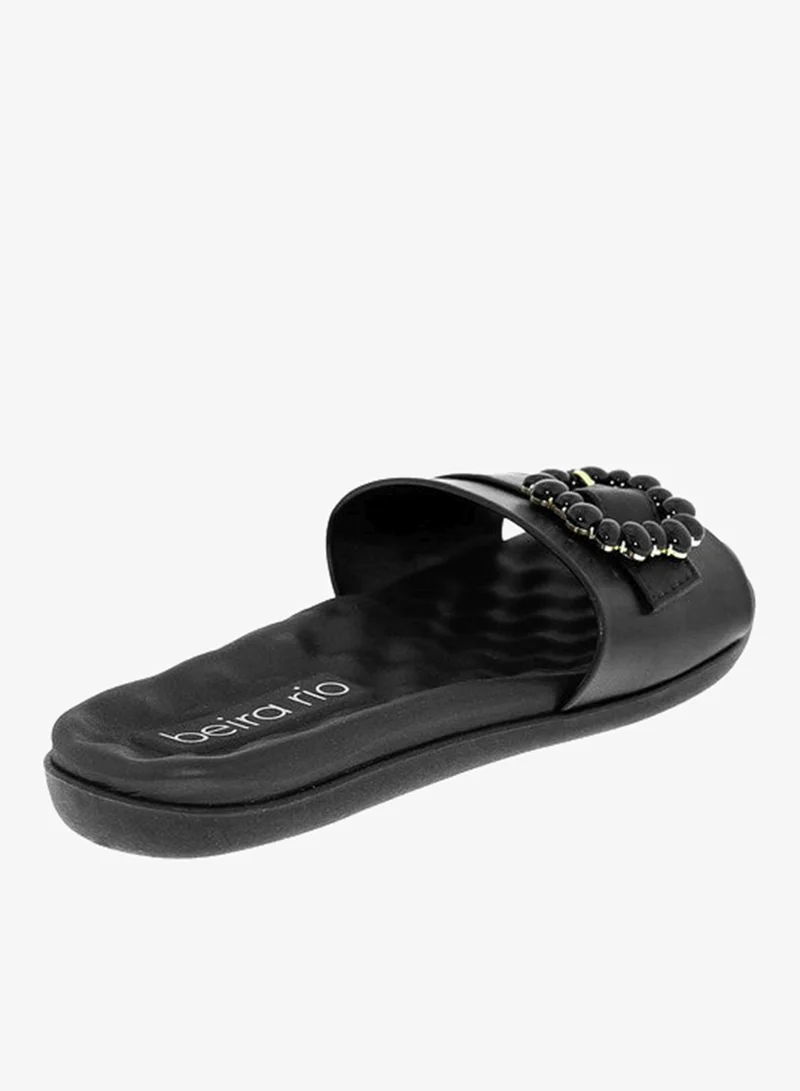 Beira Rio Black Flat Sandals for Women – Stylish Ladies Flat Sandals & Comfortable Flat Slippers for Women | Best Price UAE