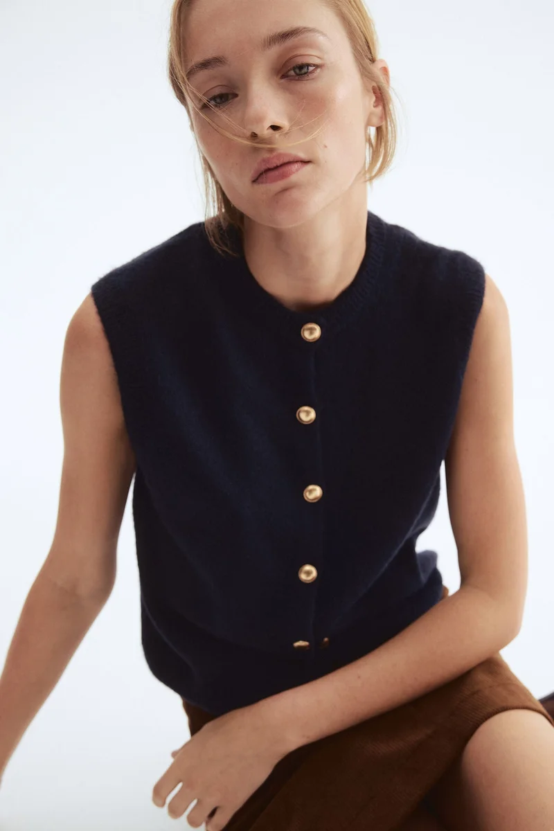 اتش اند ام صدرية بدلة محبوكة بتصميم ناعم