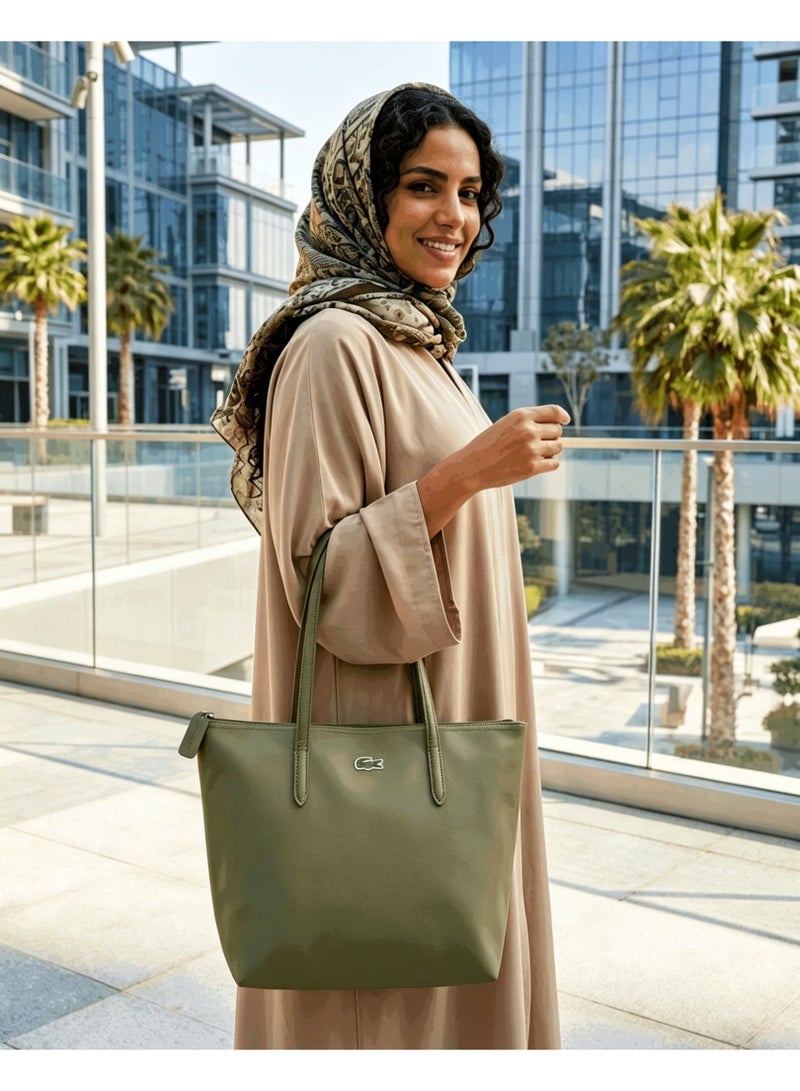 Lacoste Women's L12.12 Concept Fashion Versatile Large Capacity Zipper Camera Bag, Solid Green Color, Size 35cm30cm14cm - Image 3