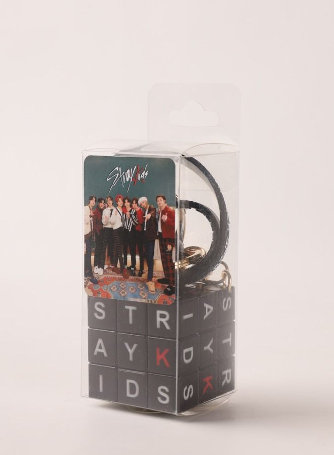 kpop الاكريليك الدورية المكعب السحري قلادة جرس المفاتيح - Image 1