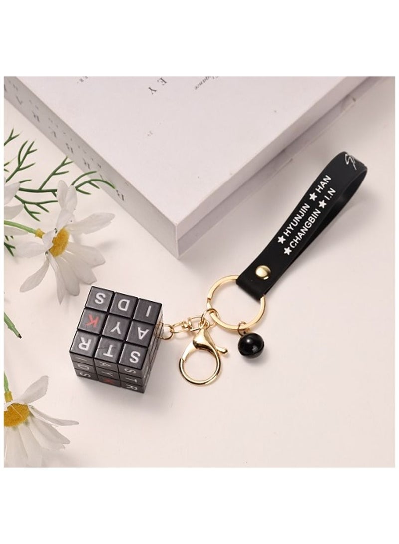 kpop الاكريليك الدورية المكعب السحري قلادة جرس المفاتيح - Image 2