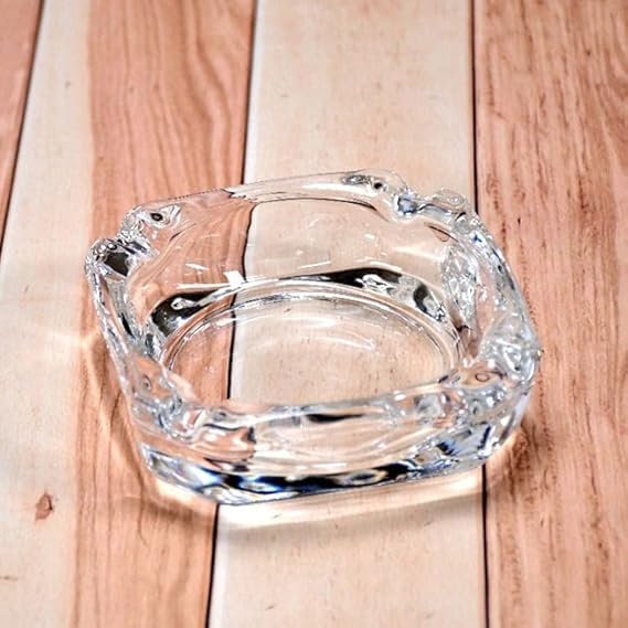 ATEVON Brunswick Crystal Quality Glass Ashtray: Elegant Round Tabletop Accent for Home, Office, Indoor, and Outdoor Decor - Image 4
