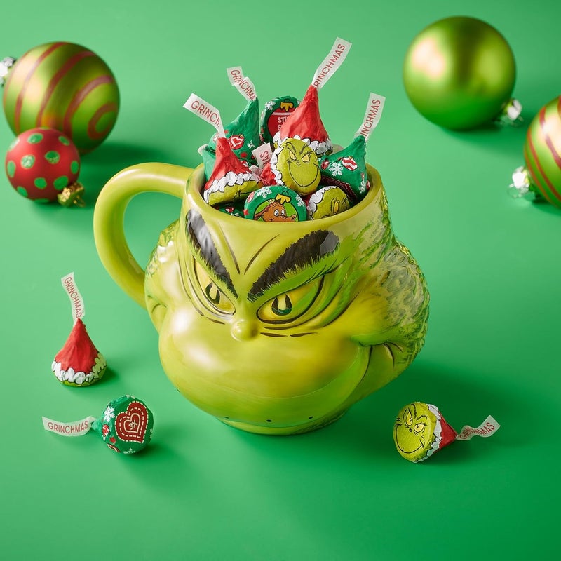 HERSHEY'S KISSES Grinch Milk Chocolate Bulk Bag - Image 5