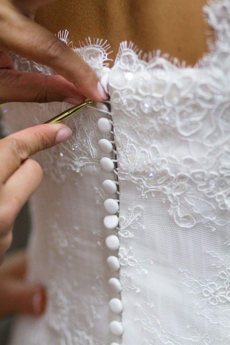 Nakpunar Crochet Button Hook Tool for Fastening Bridal Buttons on The Back of Wedding Dresses Bridal Trains  Ideal for Bridal Gowns Formalwear and Delicate Fabrics  Assorted Colors - Image 3