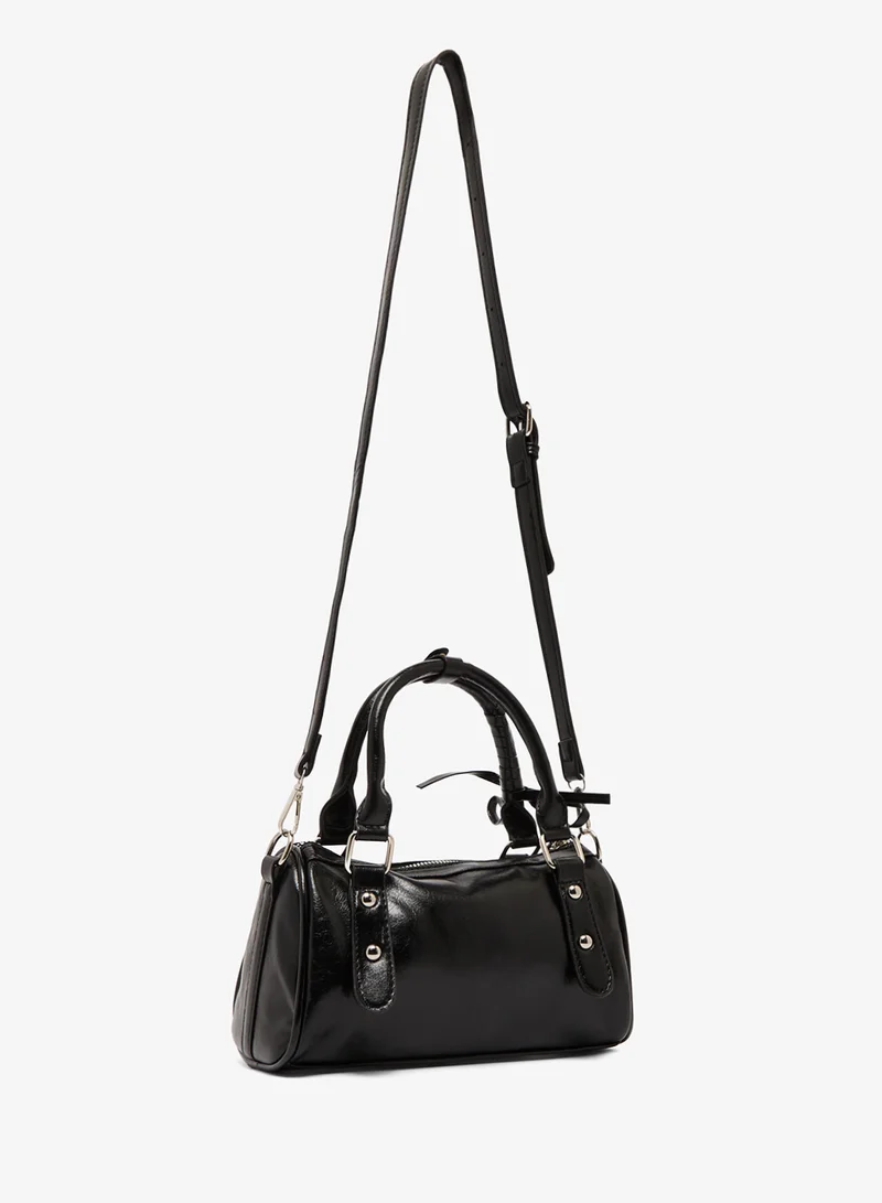 جينجر حقيبة بتفاصيل مشبك معدني