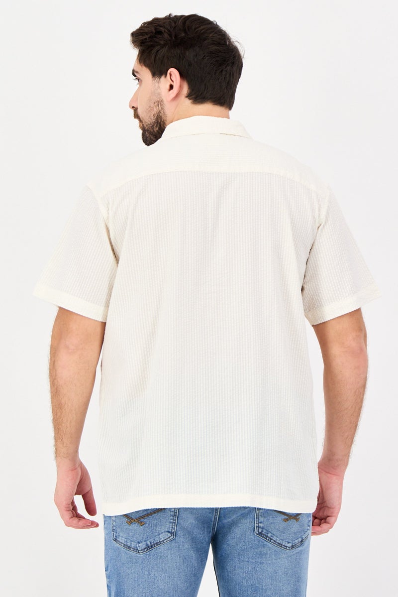 Aeropostale قميص رجالي قصير الأكمام بتصميم مريح ومُحكم، كريمي - Image 2