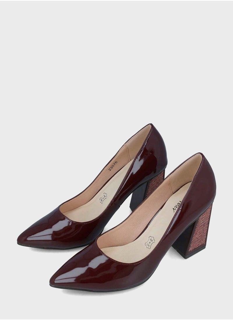 MENBUR - Closed Toe Heel Pumps - Image 1