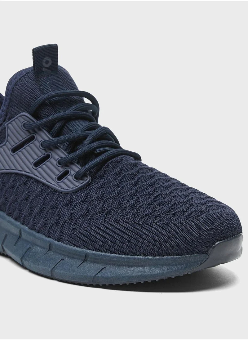 شو اكسبرس Casual Low Top Sneakers